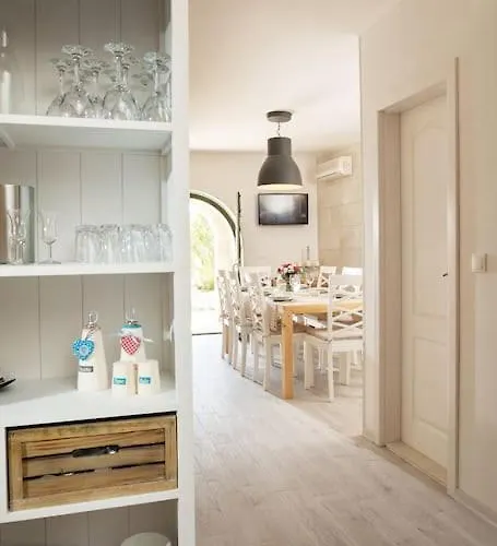 Ferienhaus Charming Stone Silva